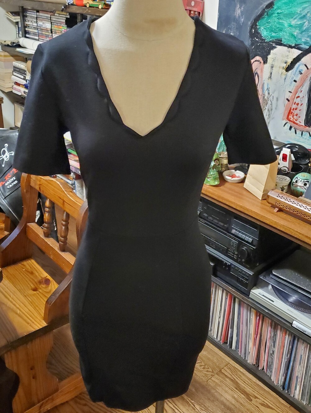 French Connection Little Black Dress Midi Scallop V neck Stretch Classic RW & CO